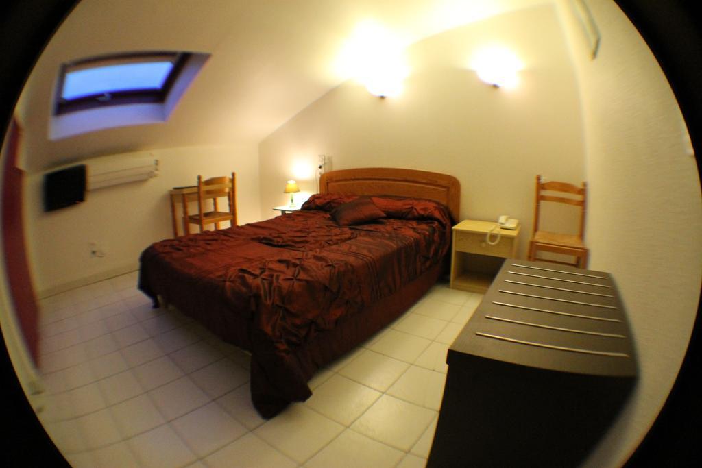 Hotel De La Pomme De Pin Vieux-Boucau-les-Bains Zimmer foto