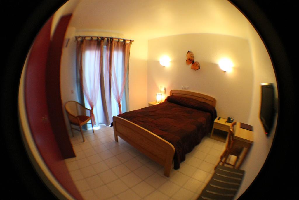 Hotel De La Pomme De Pin Vieux-Boucau-les-Bains Zimmer foto